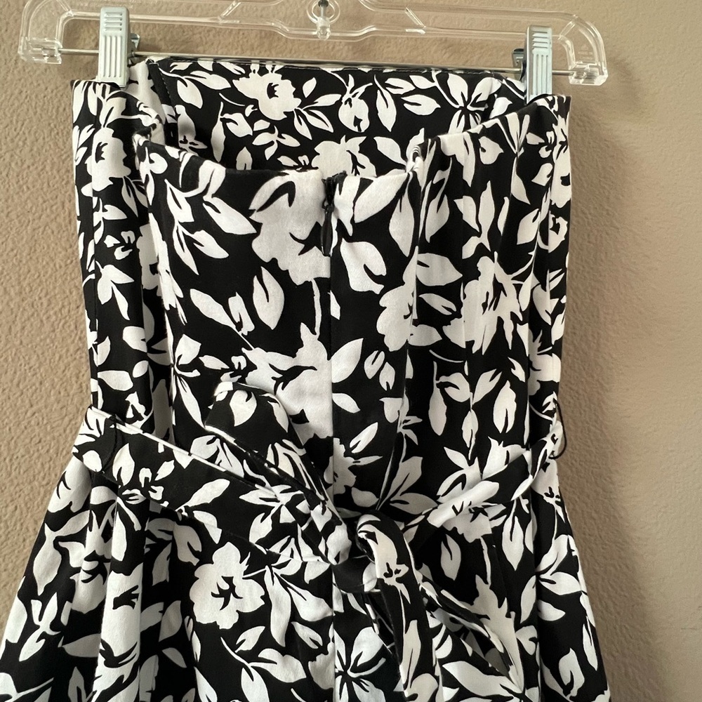 White House Black Market Floral Strapless Fit & Flare Dress - Picture 5 of 11